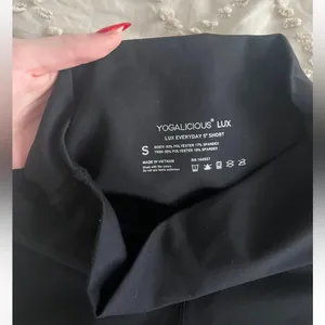 Yogalicious Women's Midnight Black Bike Shorts thumbnail 3