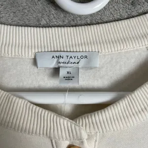 Ann Taylor Cream Sweatshirt Minimalist Cozy Lounge‎ Top Size XL Cotton Blend New thumbnail 4