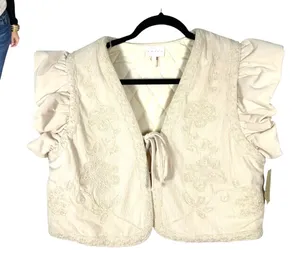 Entro Veada Embroidered Cream Floral Quilted Topper Tie Medium NEW with Tags thumbnail 1