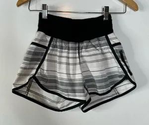 Lululemon Tracker Short II 2-way‎ Stretch Mini Groovy Stripe Dune Size 4 thumbnail 1