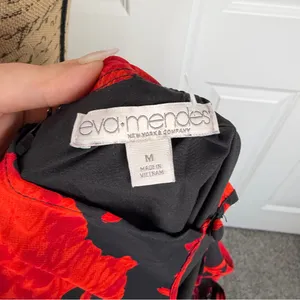 Eva Mendes Red & Black Floral Shift Dress | Size M | Elegant Lace Detail thumbnail 9