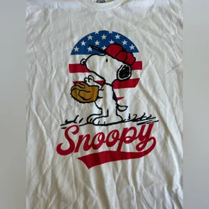 NWOT | Snoopy Patriotic Tee | Baseball | L White Size L thumbnail 2