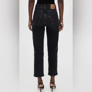 Great condition‎ Levi's
Ribcage Straight Ankle Jeans thumbnail 2