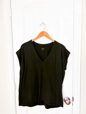 Frame Easy V-Neck Tee Dark Green Size Large thumbnail 3