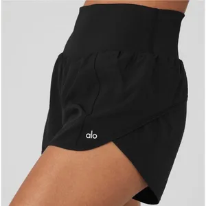 Alo Yoga Gold Medal Short Black XXS thumbnail 1
