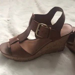Franco Sarto wedges thumbnail 3