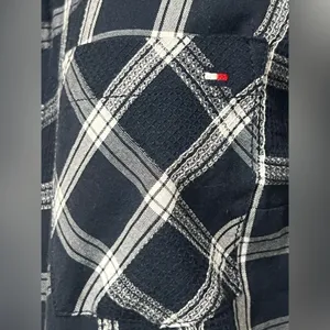 Tommy Hilfiger long sleeve women’s shirt size S LIKE NEW NO TAGS thumbnail 11