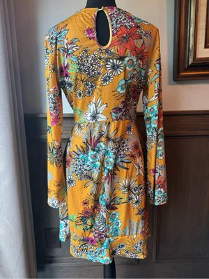 Club L London Mustard Floral Tie-Waist Long Sleeve Dress 14 EUC thumbnail 5