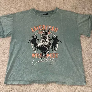 Cowboy Graphic Tee Green Size L thumbnail 1