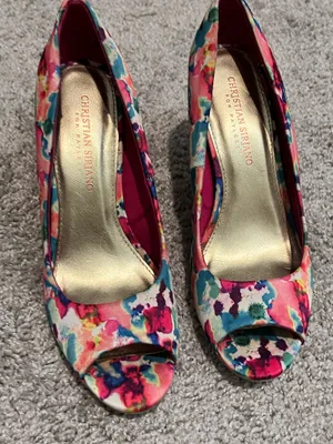 Floral Heels size 7.5 thumbnail 1