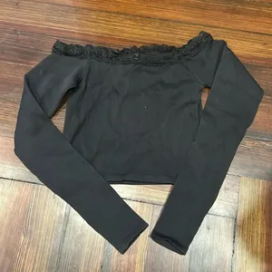 black off the shoulder tight crop top with lace trim thumbnail 1
