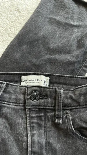 Abercrombie Jeans thumbnail 3