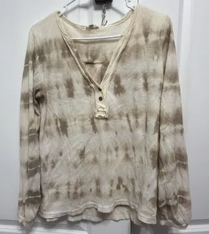Pol Tan And Cream Henley Long Sleeved Size Small Tye Dye Shirt thumbnail 1