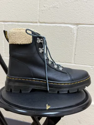Dr. Martens Boots Black thumbnail 3