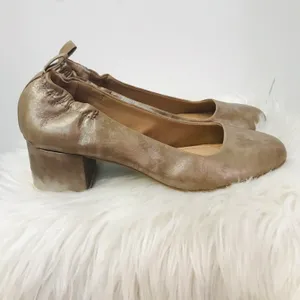 Brooklyn Champagne Lott block heel Pump sz 7.5 thumbnail 3