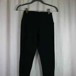 AERIE Capri Chill.Play.Move. legging stretch Pants Black Medium thumbnail 5