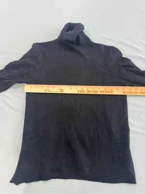 J.‎ Crew Everyday 100% cashmere turtleneck sweater Medium thumbnail 6