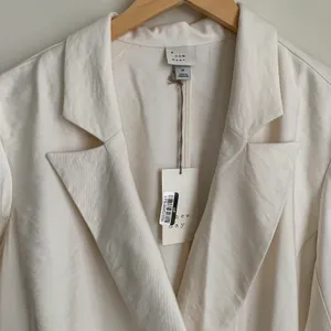 A New Day Women's Essential Blazer Cream White Medium thumbnail 8