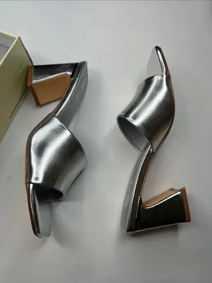 GC Shoes Women's Soho Square Toe Block Heel Dress Sandals Size 9 thumbnail 9