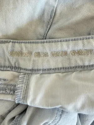 American Eagle Tie Dye Highest Rise Mom Jean Shorts Size 8 thumbnail 8