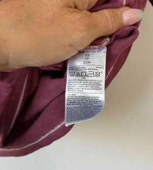 NWOT XS burgundy crop top boxy tee thumbnail 3