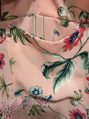 Ann Taylor Pink Floral Blouse Button Front Career Top  Size Medium thumbnail 5