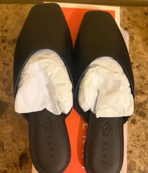 Katy Perry Collections Comfy & Casual Black Mules NWB thumbnail 1