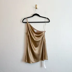 Reformation | NWT Samantha 100% Silk One Shoulder Draped Top Natural thumbnail 3