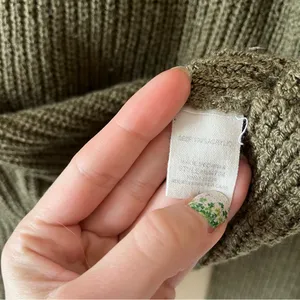 Illa Illa Olive Green Women's Sweater with Twist Back thumbnail 6