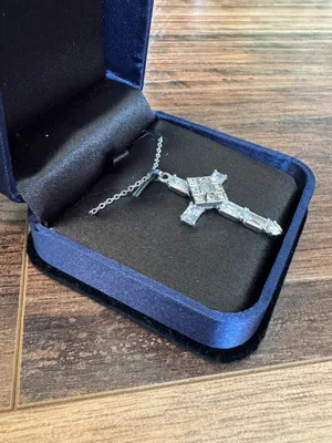 Crystal Cross Necklace 18” .925 Silver Plated Chain NIB thumbnail 2