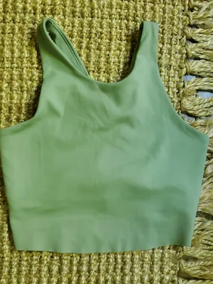 Nike Light Green Scoop Crop Tank Size Xs Super Soft thumbnail 1