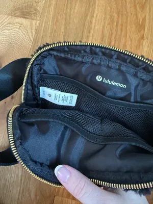 Lululemon Belt Bag Fleece Black thumbnail 4