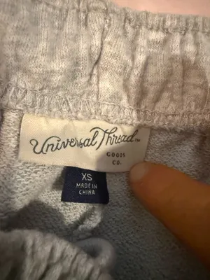Universal Threads Grey Wide-Leg Sweatpants thumbnail 4