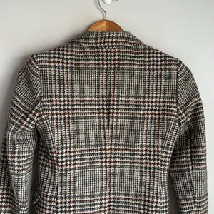 J. Crew Schoolboy Wool Houndstooth Plaid Blazer 0 thumbnail 8