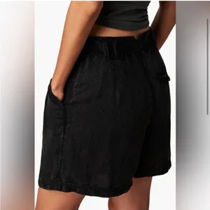 Free People Calla Pleated Linen Shorts B2108 thumbnail 2
