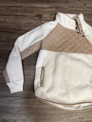 Abercrombie & Fitch White Sherpa Quilted Pullover Sweater Size S thumbnail 4