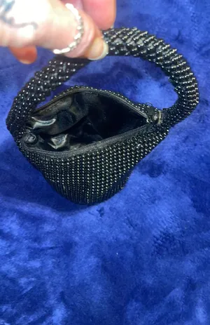 Beaded Mini Hand Held Purse ~ Black Beaded Vintage * thumbnail 2