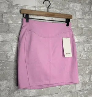Lululemon Scuba High Rise Mini Skirt NWT Size Small (VITP) Pink LW8ALSS thumbnail 2
