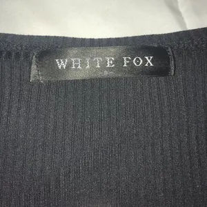 White Fox Front tied crop top thumbnail 5