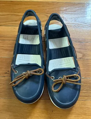 Crocs Women’s Navy Blue Slip-On Boat Shoes 6W thumbnail 1