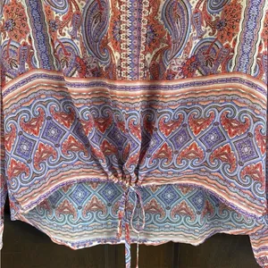 EUC ecru Paisley Print Drawstring Hem
Blouse Large thumbnail 7