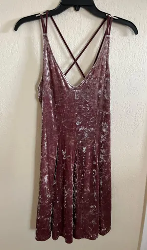 Outfitters Rose Dress thumbnail 3