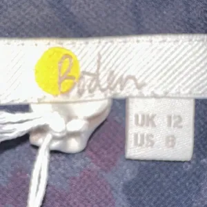 Boden Butterfly Print Midi Skirt US 8 UK 12 NWT A-Line‎ Flared Pull-On Navy Pink thumbnail 4