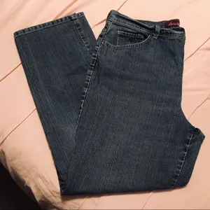 5/$25 Gloria Vanderbilt Jeans size 16 Average ❤️ thumbnail 1