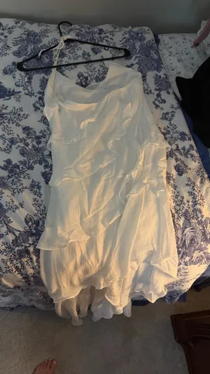 One And Only Collective White Dress maxi thumbnail 3