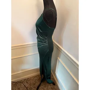 Emerald Green Satin Surplice Midi Dress with Slit Jewel Tone Wedding Guest thumbnail 6