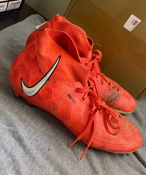 Nike Phantom Luna Elite FG Mid Womens Size 7 thumbnail 1