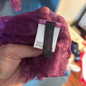 Avid Love Purple Robe Sz Large thumbnail 4