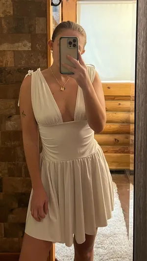 Shein White Mini Dress thumbnail 1