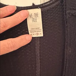 We The Free Black Long‎ Sleeve Thermal Layering Top size M EUC thumbnail 2